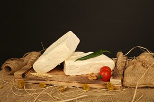 Köy Tipi Beyaz Peynir